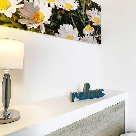 Easyrooms One Парма Экстерьер фото