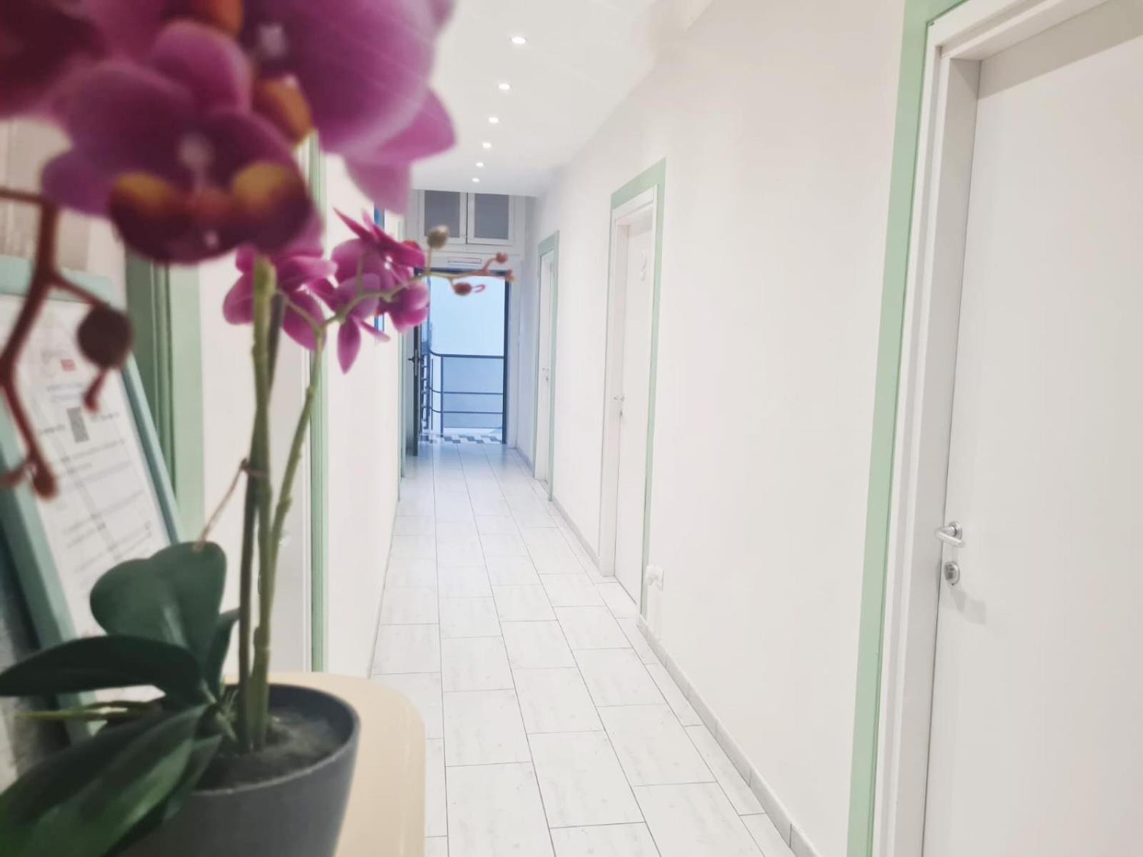 Easyrooms One Парма Экстерьер фото